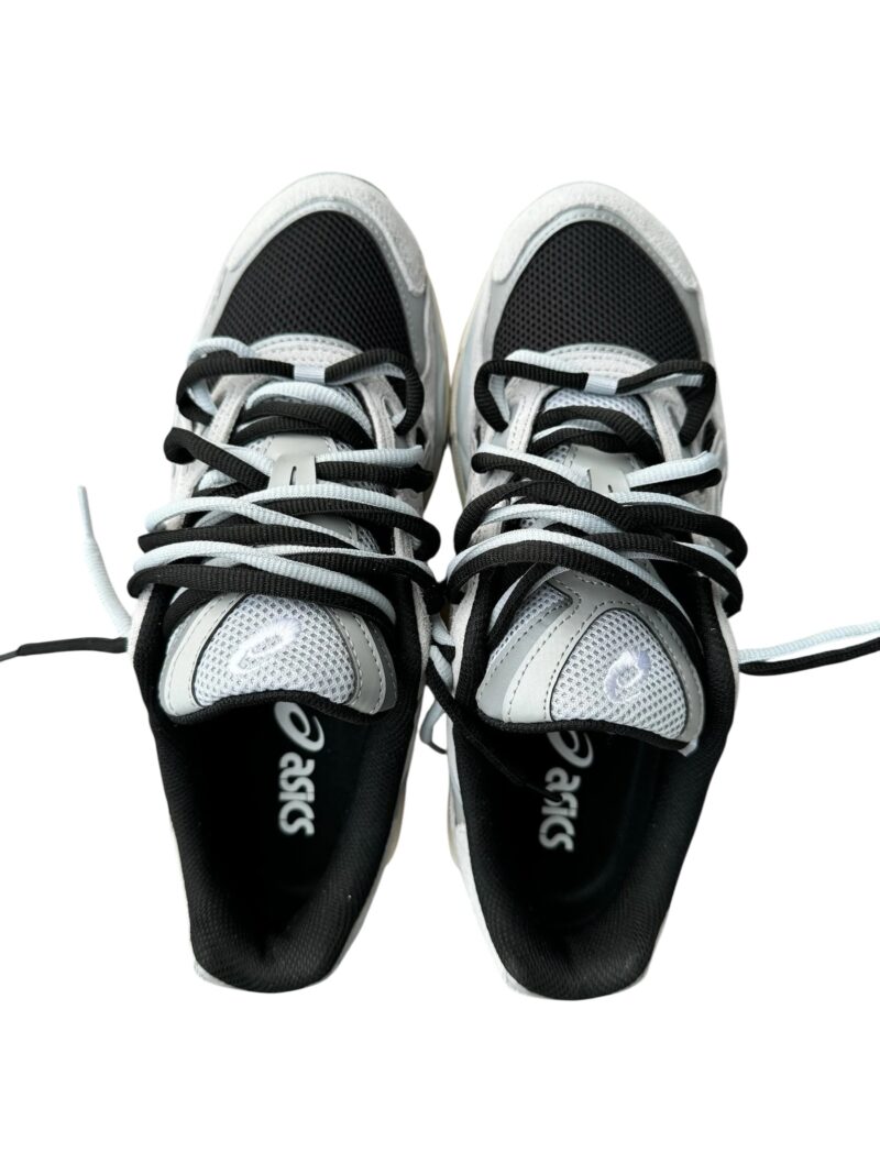 ASICS GEL NYC BLACK/WHITE - Image 2