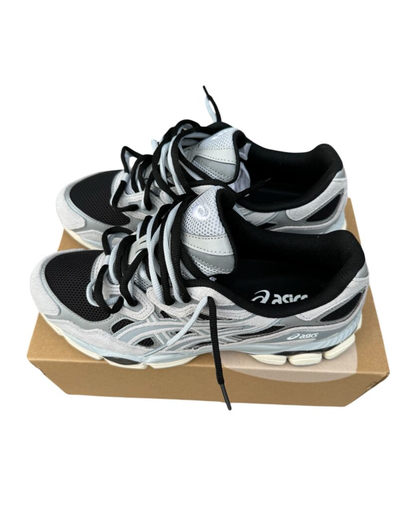 ASICS GEL NYC BLACK/WHITE - Image 3